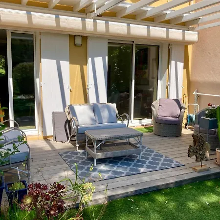 Ferienhaus * Les Maisons Du Lac Les Restanques * Grimaud